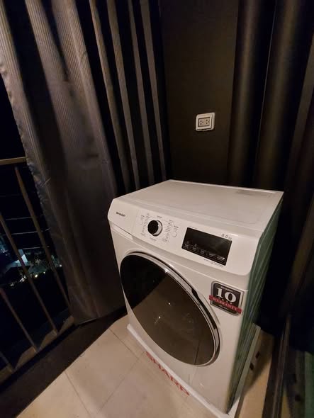 bathroom of Life Asoke – Rama 9