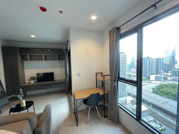 bedroom of Life Asoke – Rama 9
