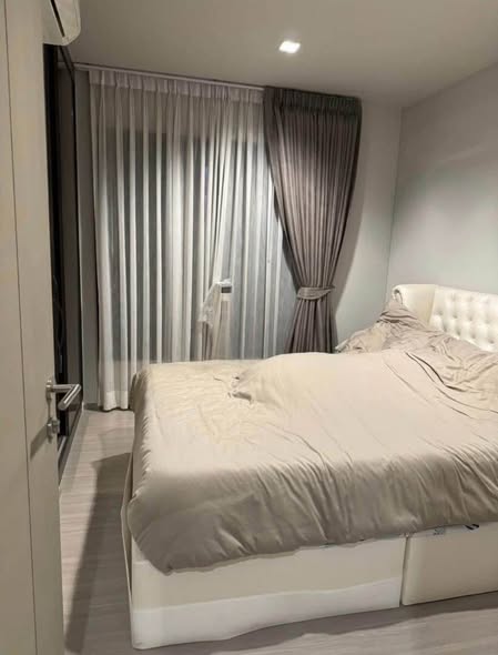 bedroom of Life Asoke – Rama 9