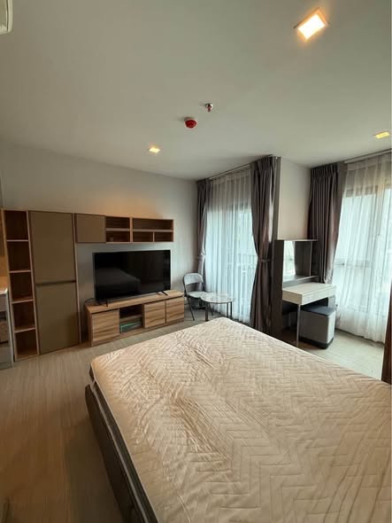 bedroom of Life Asoke – Rama 9