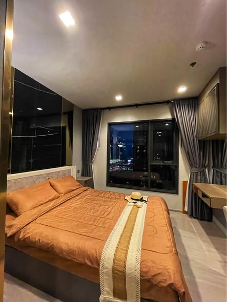 bedroom of Life Asoke – Rama 9