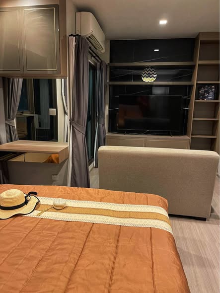 bedroom of Life Asoke – Rama 9