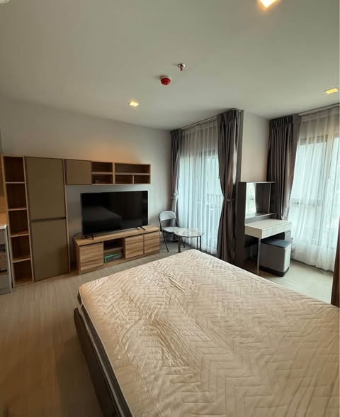 bedroom of Life Asoke – Rama 9