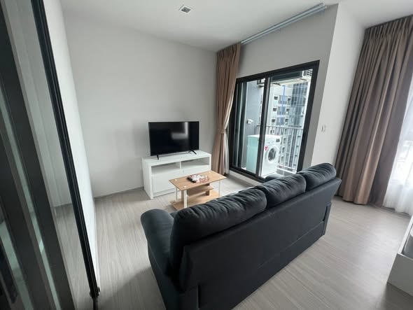 bedroom and living room of Life Asoke – Rama 9