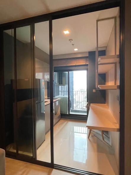 bedroom and room interior of Life Asoke – Rama 9