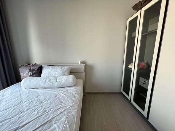 bedroom and room interior of Life Asoke – Rama 9