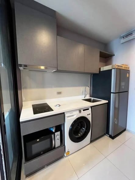 Life Asoke – Rama 9