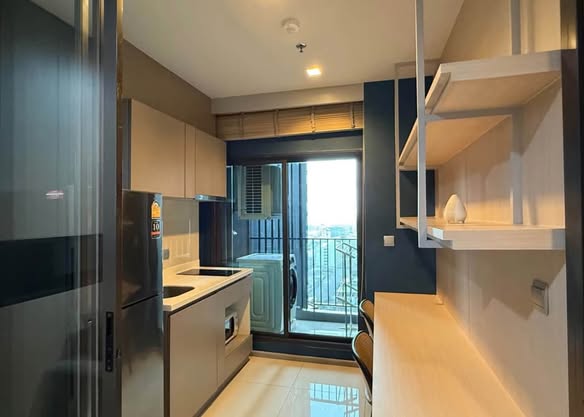 Life Asoke – Rama 9