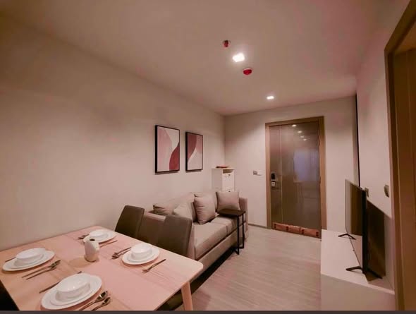 living room of Life Asoke – Rama 9