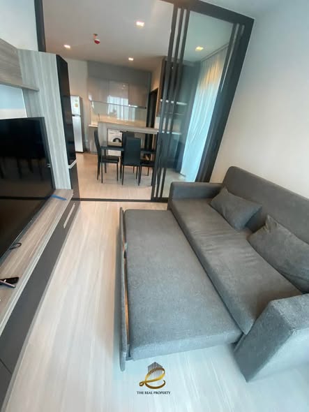 living room and room interior of Life Asoke – Rama 9