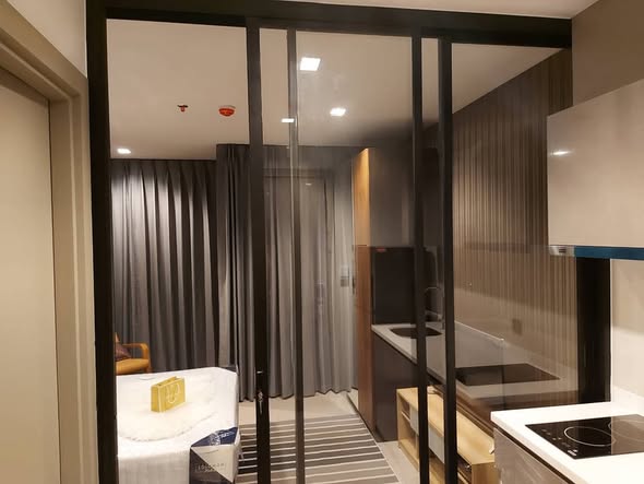 room interior of Life Asoke – Rama 9