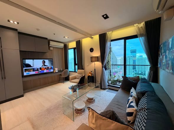bedroom and living room of Life Asoke