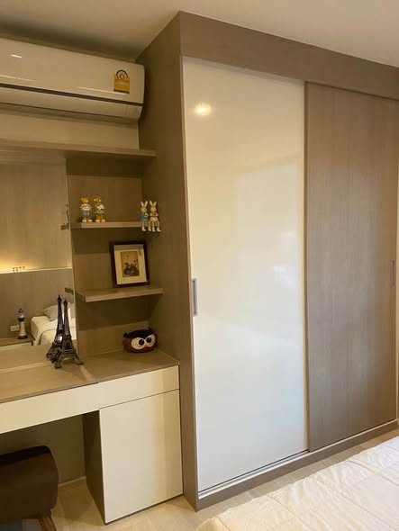 bedroom and room interior of Life Asoke