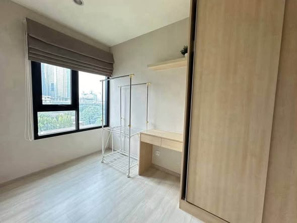 bedroom and room interior of Life Asoke