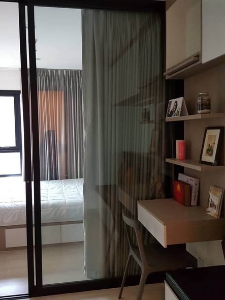 bedroom and room interior of Life Asoke