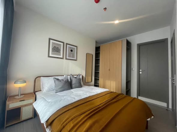bedroom of Life Asoke Hype