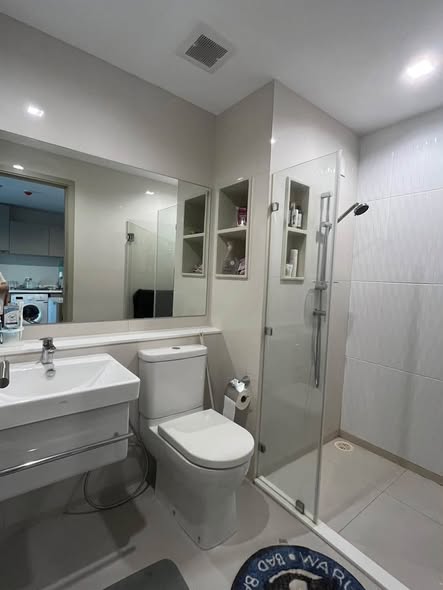bathroom of Life Ladprao