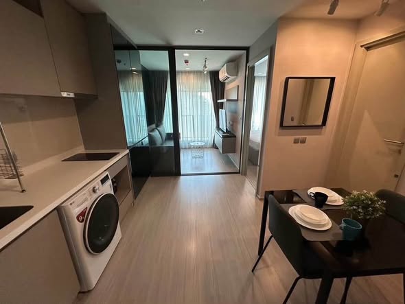 bedroom of Life Ladprao