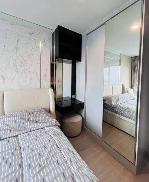 bedroom and room interior of Life Ladprao