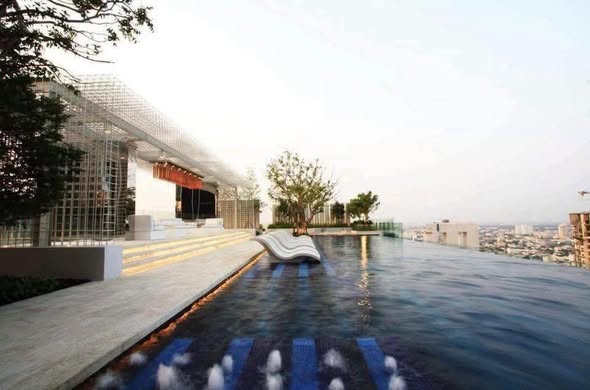 pool of Life Ladprao
