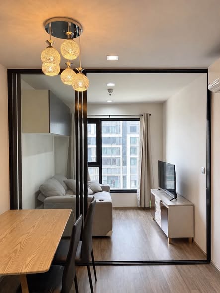 bedroom and room interior of Life Ladprao Valley