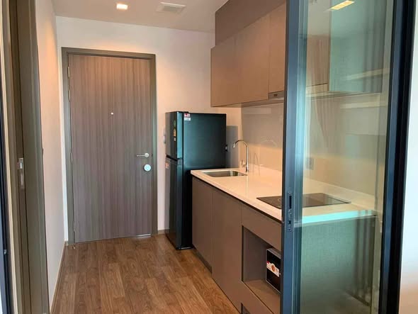 room interior of Life Ladprao Valley