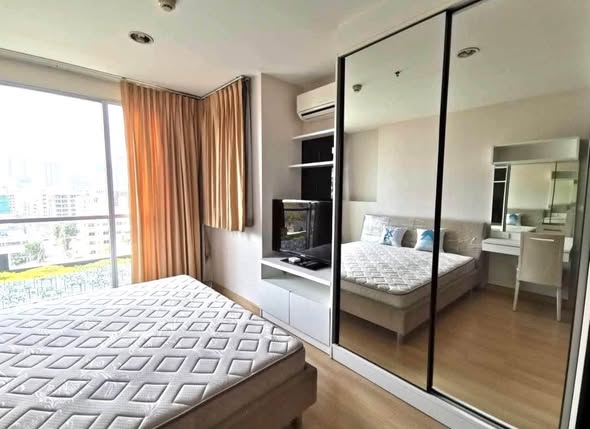 Life@ Lat Phrao 18