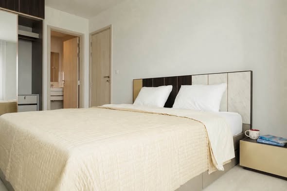 bedroom of Life One Wireless