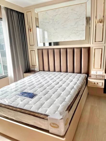 bedroom of Life One Wireless