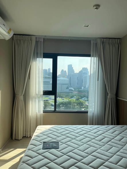 bedroom of Life One Wireless