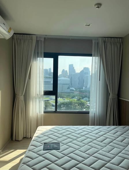 bedroom of Life One Wireless