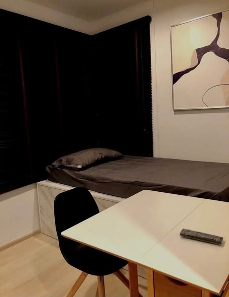 bedroom and room interior of Life One Wireless