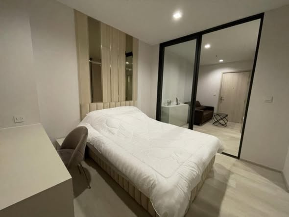 bedroom and room interior of Life One Wireless
