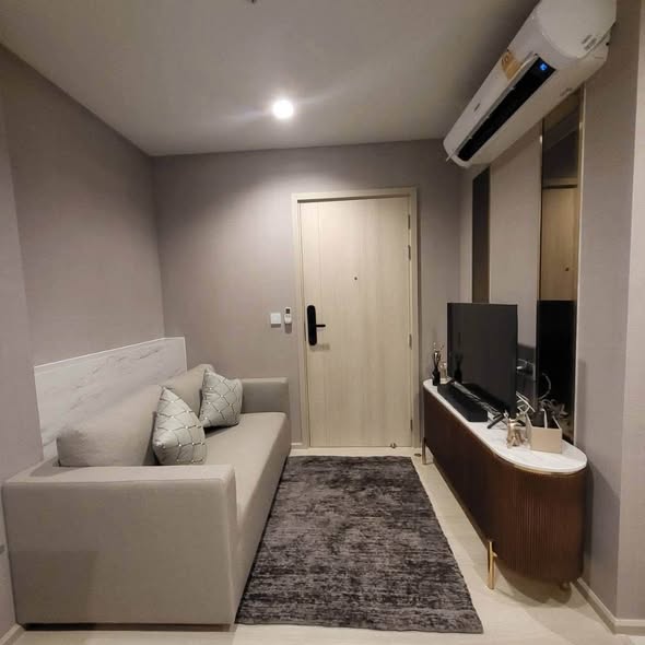 bedroom and room interior of Life One Wireless