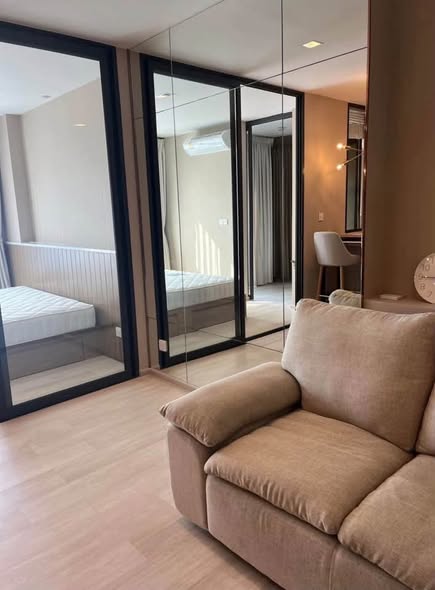 bedroom and room interior of Life One Wireless