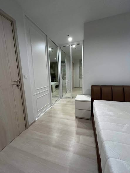 bedroom and room interior of Life One Wireless