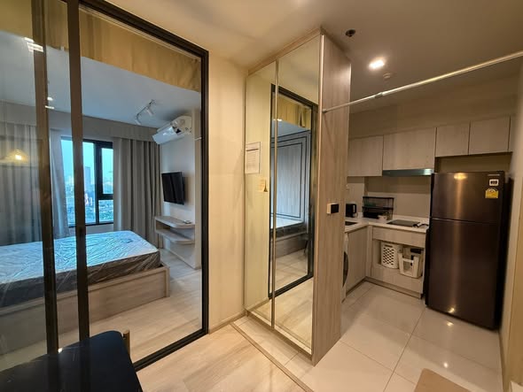 bedroom and room interior of Life One Wireless