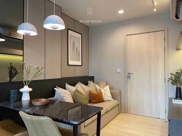 living room and room interior of Life One Wireless