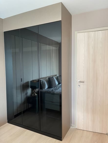 room interior of Life One Wireless