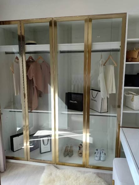room interior of Life One Wireless