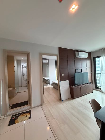 room interior of Life One Wireless