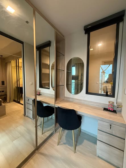 room interior of Life One Wireless