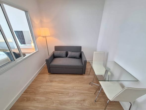 living room of Life @ Phahon – Ari