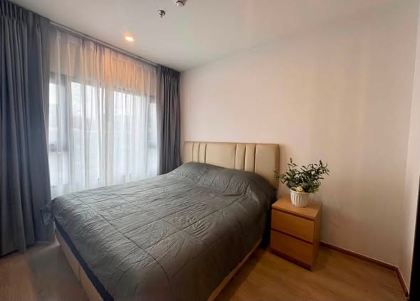 bedroom of Life Rama 4 – Asoke