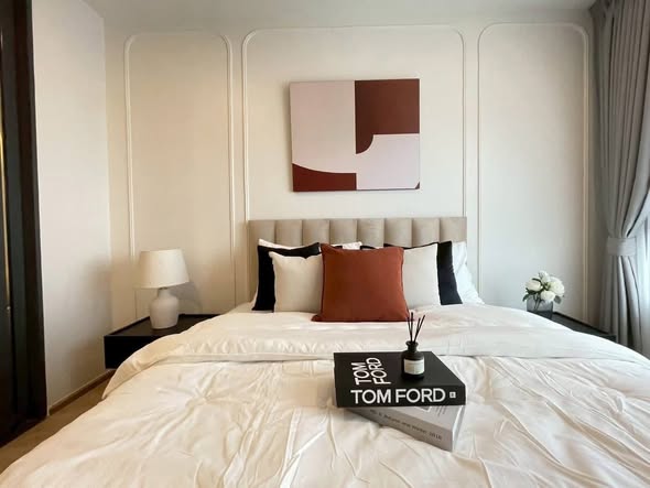 bedroom of Life Rama 4 – Asoke