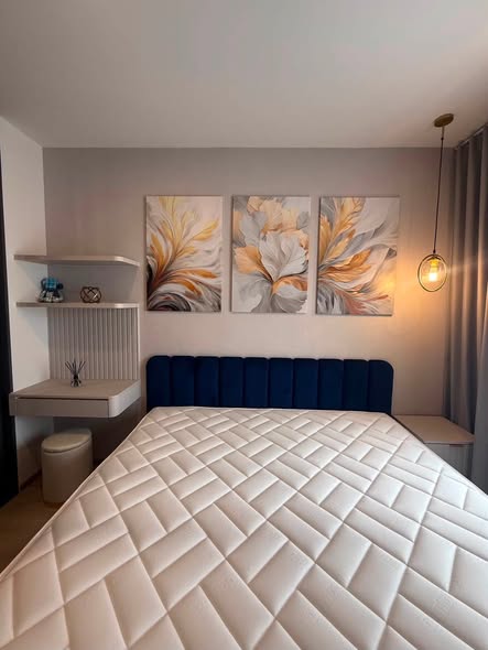 bedroom of Life Rama 4 – Asoke