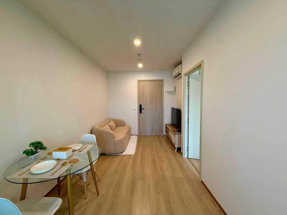 living room of Life Rama 4 – Asoke