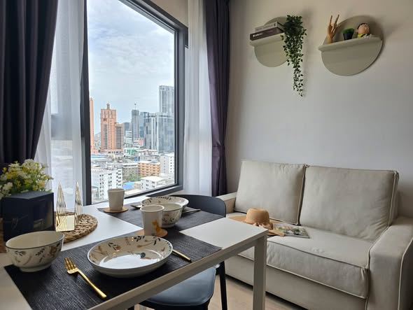 living room of Life Rama 4 – Asoke