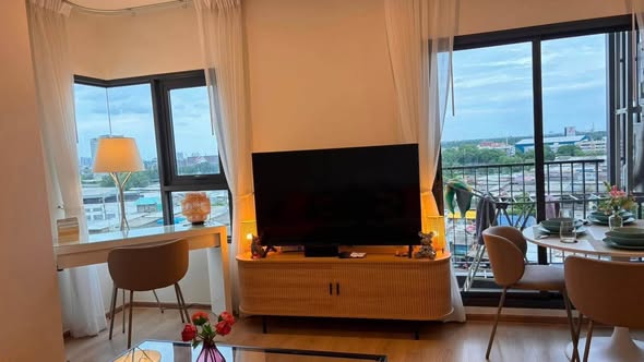 living room and bedroom of Life Rama 4 – Asoke