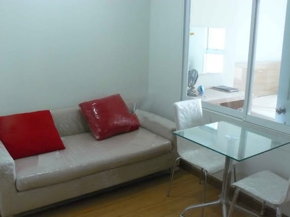 living room of Life @ Ratchada-Suthisan